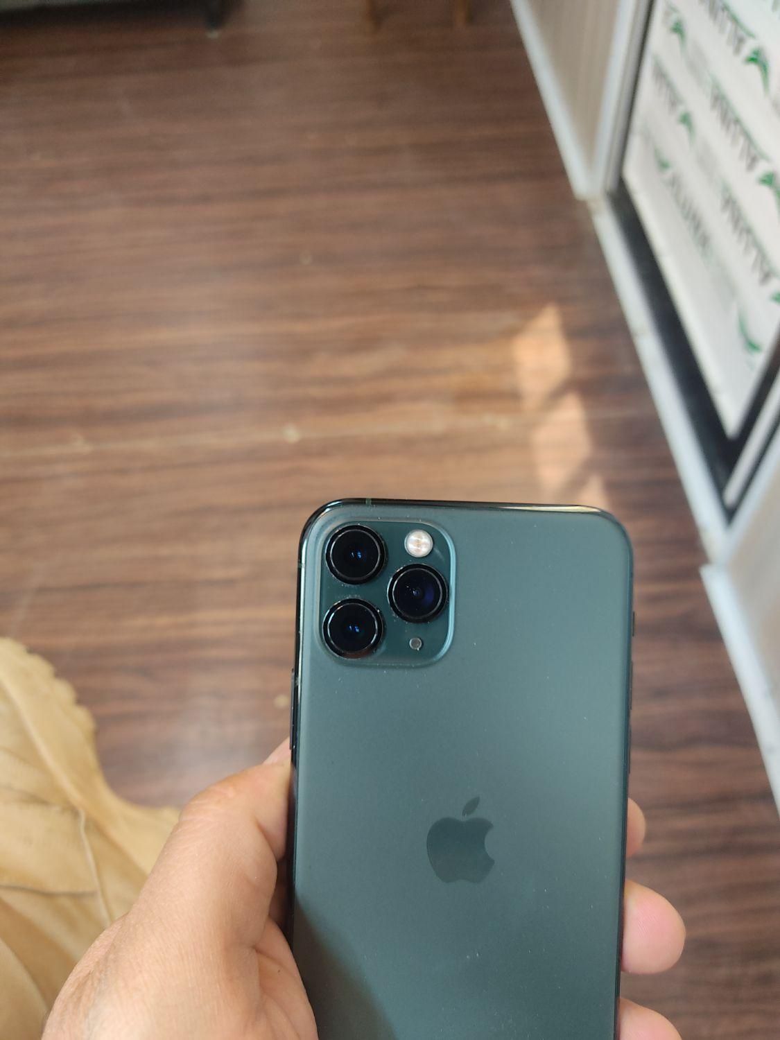 اپل iPhone 11 Pro با حافظهٔ ۲۵۶ گیگابایت|موبایل|اصفهان, خانه اصفهان|دیوار
