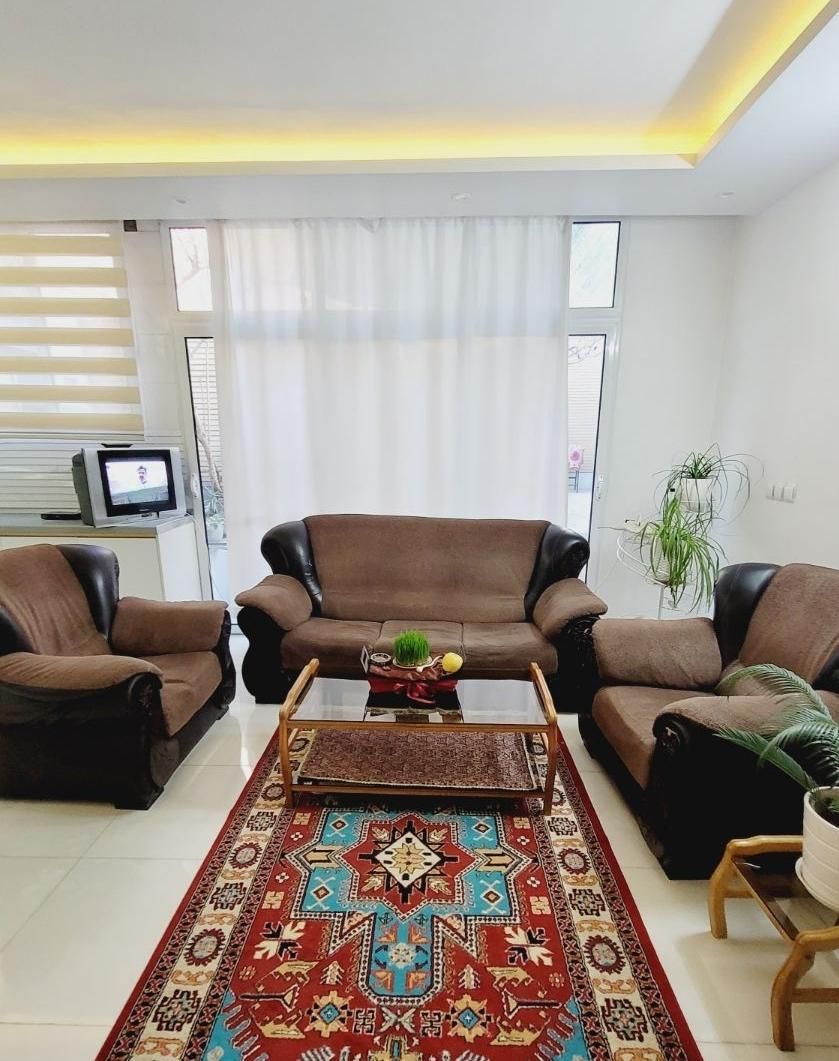 اجاره روزانه واحد ،خانه، سوئیت آپارتمان،مبله|اجارهٔ کوتاهمدت آپارتمان و سوئیت|اصفهان, باغ فدک|دیوار