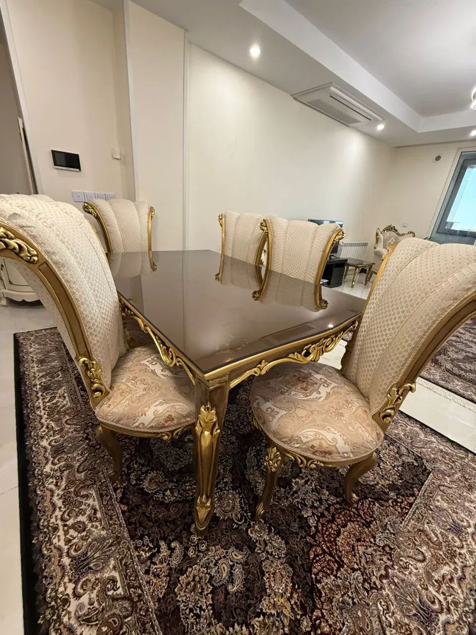 فروش مبلمان درحدنو ۷ نفره با میز ناهارخوری ۶ نفره|مبلمان خانگی و میز عسلی|تهران, شهرک خرازی|دیوار