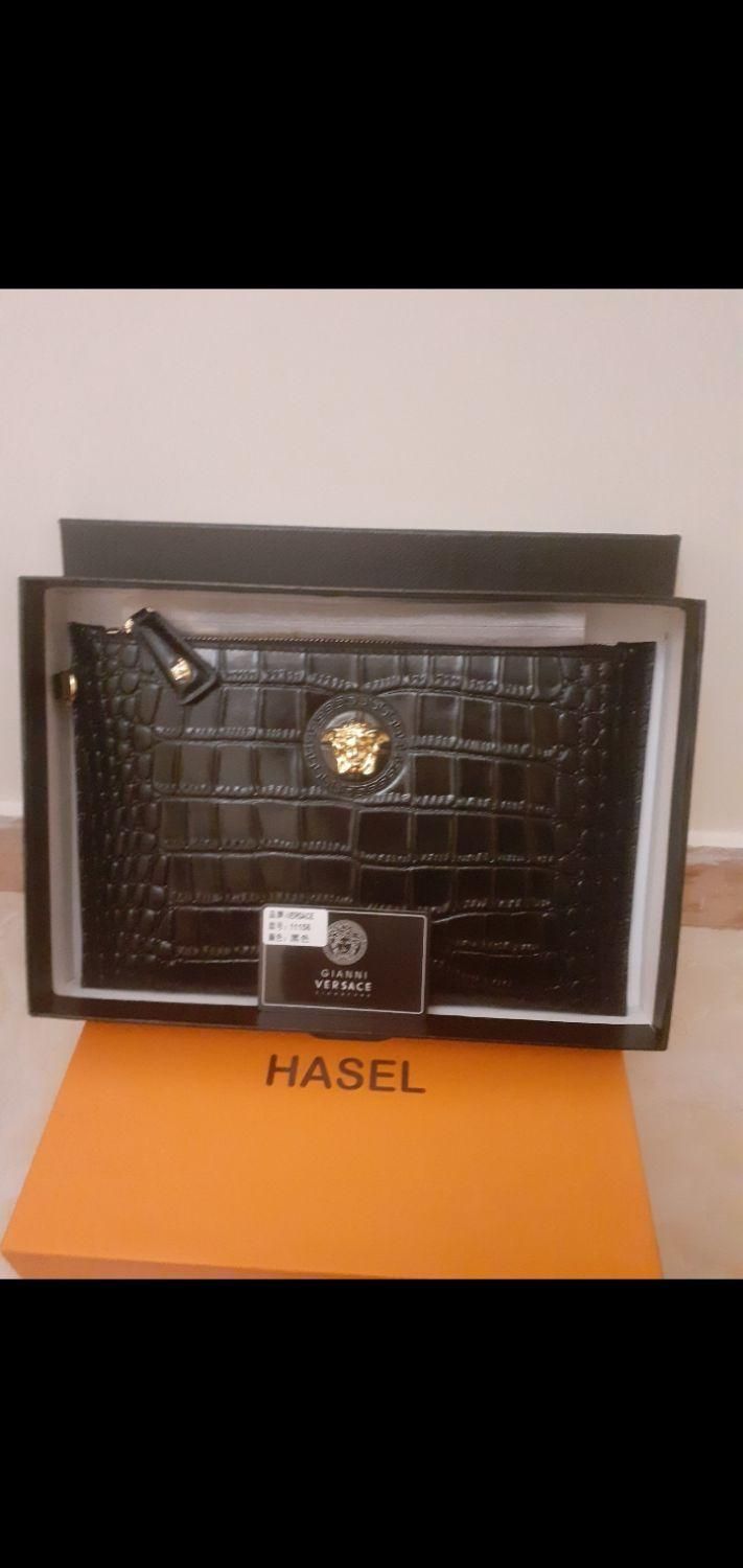 کیف دستی ورساچه چرم طبیعی گاوی طرح کروکدیل|کیف، کفش، کمربند|تهران, شهرک آپادانا|دیوار