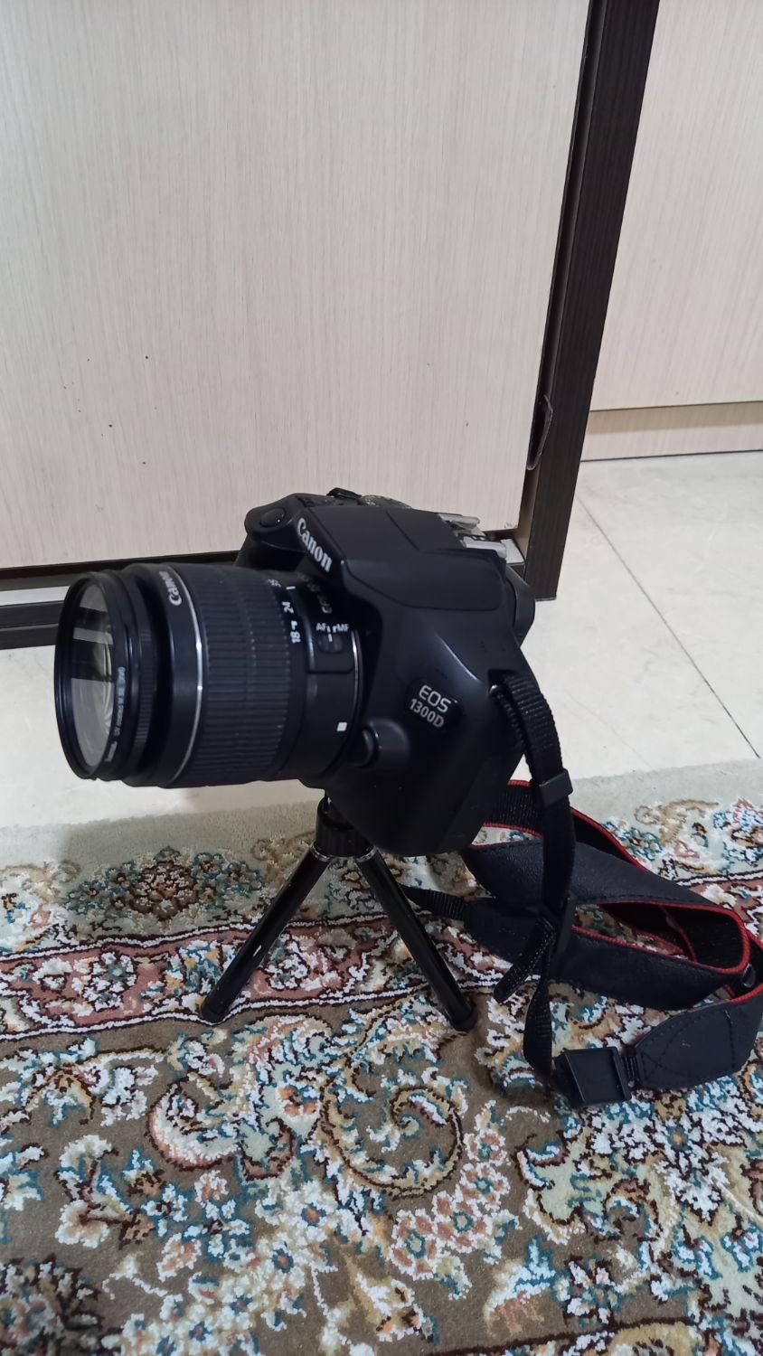 دوربین canon 1300D درحد نو با کیف و سه پایه|دوربین عکاسی و فیلم‌برداری|تهران, دریان‌نو|دیوار