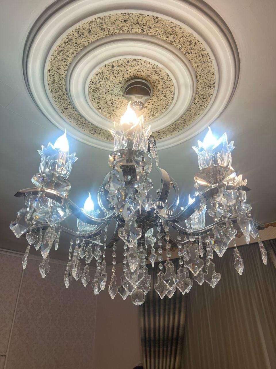 لوستر نقره ای|لوستر و چراغ آویز|تهران, پیروزی|دیوار