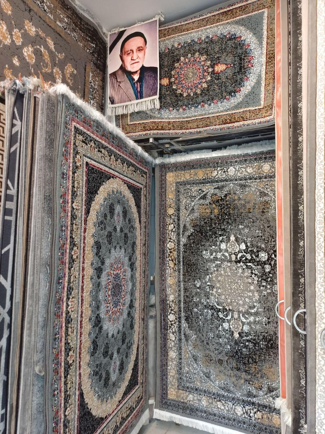 فرش ۱۲ و ۹ متری طوسی و دودی طرح ۷۰۰شانه طلاب|فرش|مشهد, طلاب|دیوار