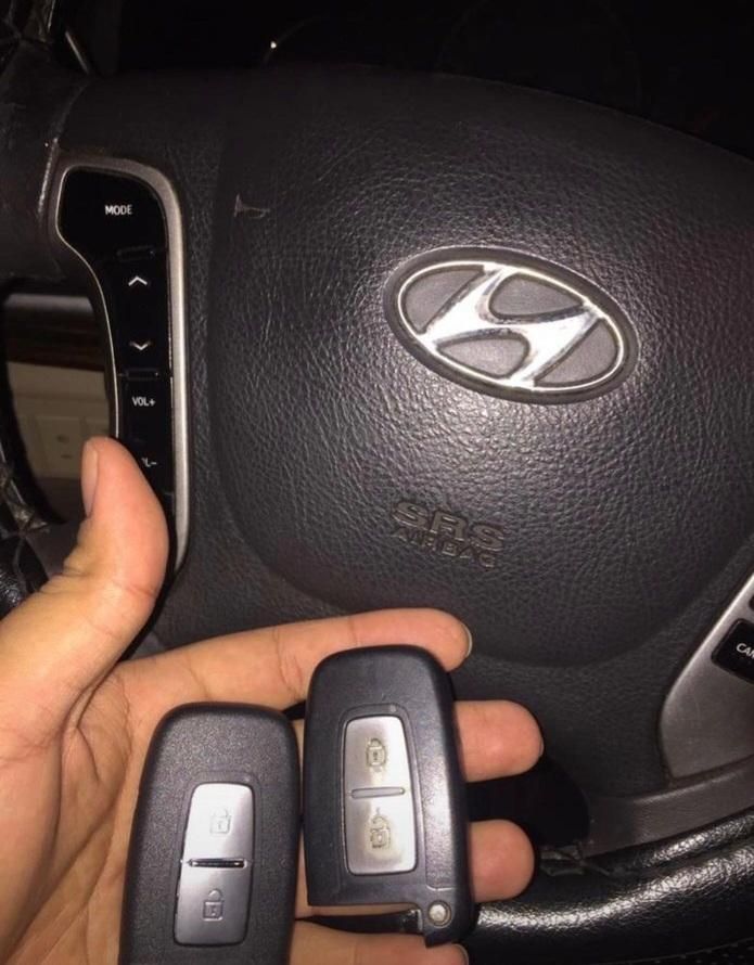 کلیدسازی سوییچ.ریموت.قفل مرکزی. موتور کلیک|خدمات پیشه و مهارت|کرج, حصارک بالا|دیوار