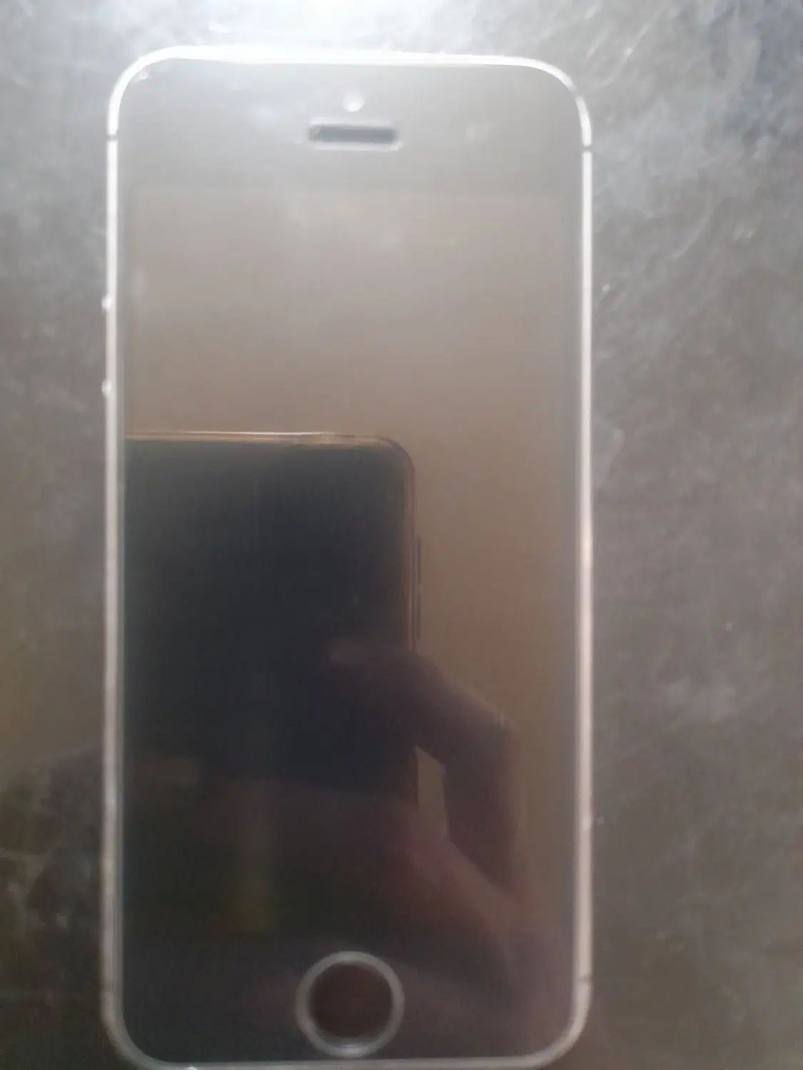 اپل iPhone 5s با حافظهٔ ۳۲ گیگابایت|موبایل|تهران, خاک سفید|دیوار