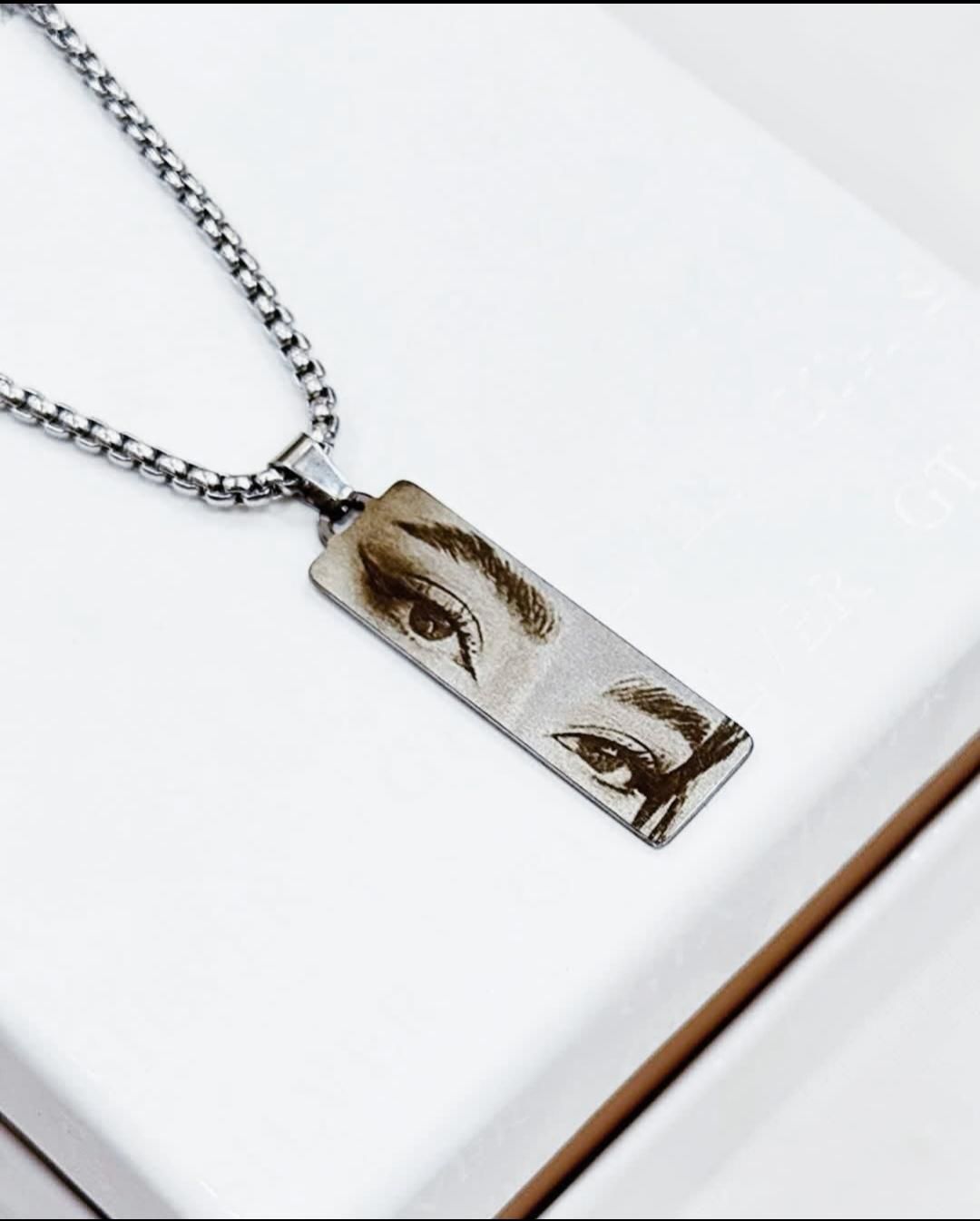 حکاکی چهره دستبند مدال انگشتر پلاک|بدلیجات|تبریز, |دیوار