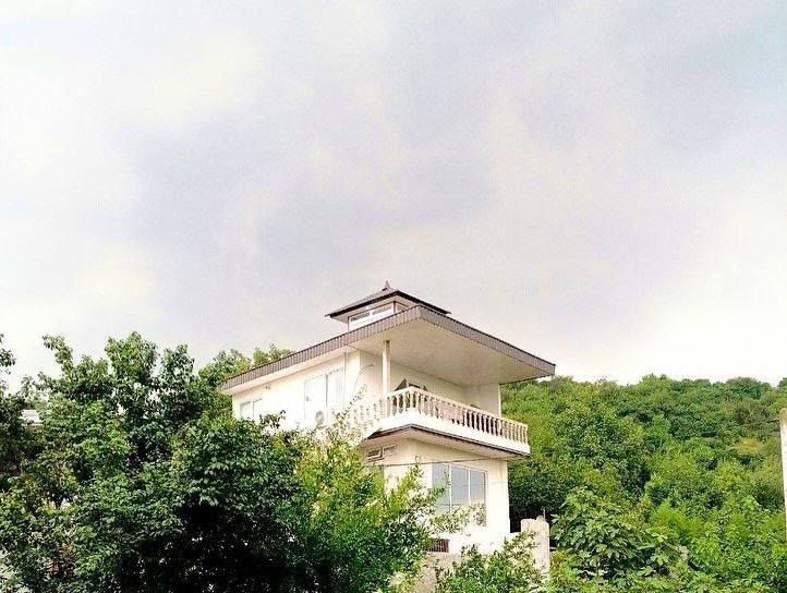 کلبه ویلا استخردار شیرگاه لفور سوادکوه|اجارهٔ کوتاه‌مدت ویلا و باغ|شیرگاه, |دیوار