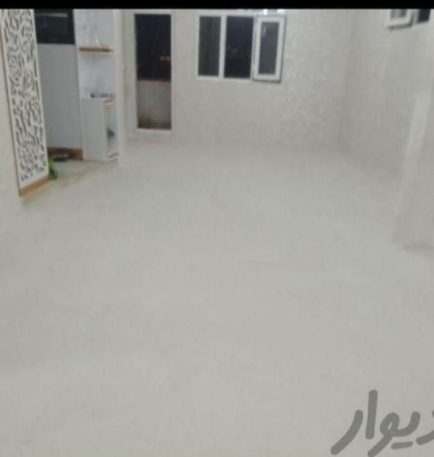 کف سازی پارکت وسیمان با کروم بندی دقیق|خدمات پیشه و مهارت|تبریز, |دیوار