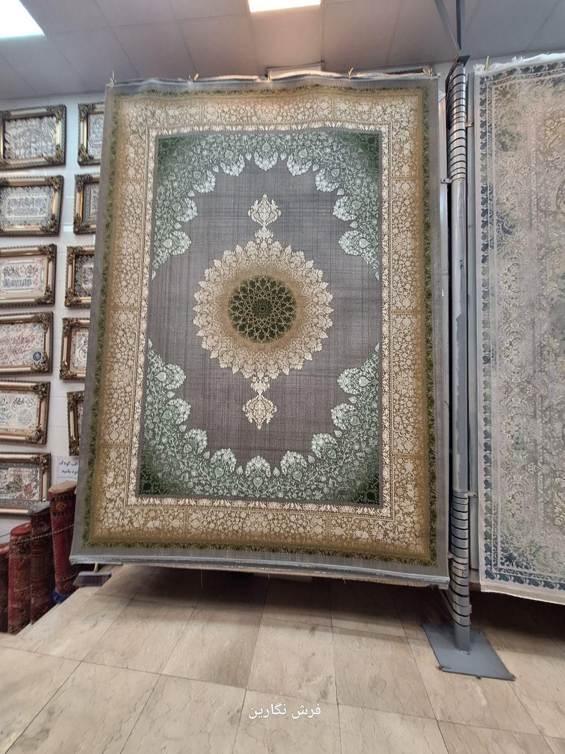 فرش ۹ متری ۱۲۰۰ شانه سبز اکرولیک ۳۶۰۰ کد ۹۰|فرش|مشهد, امیر|دیوار