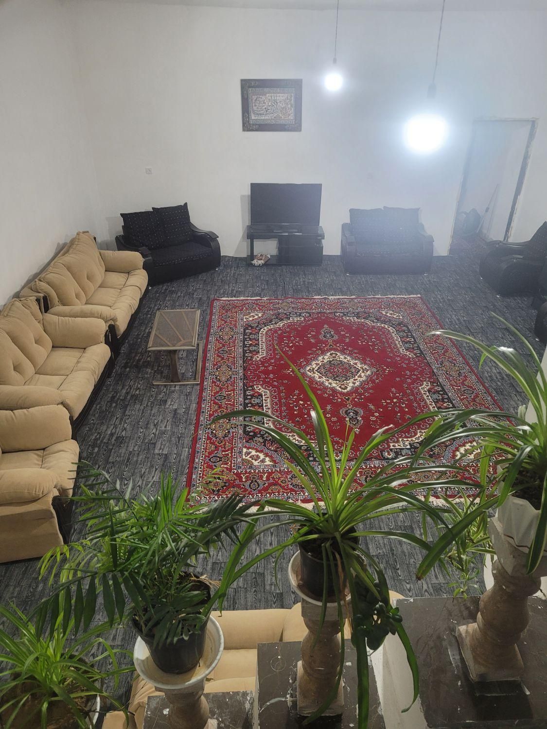 اجاره روزانه/هفتگی/ماهانه آپارتمان ۱۷۰متر|اجارهٔ کوتاه‌مدت آپارتمان و سوئیت|بروجرد, |دیوار