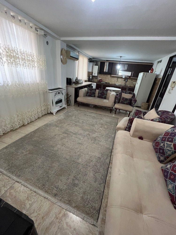 سوئیت ۶۰ متری با پارکینگ/راه جدا/خوش نقشه|فروش آپارتمان|لاهیجان, گلستان|دیوار