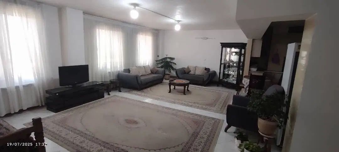 اجاره آپارتمان 120 متری ۳ خوابه شهرک شاهد شهریار|اجارهٔ آپارتمان|شهریار, شهرک شاهد|دیوار