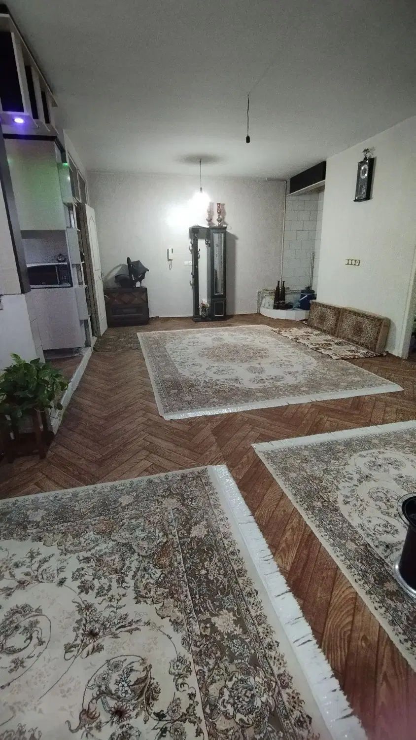 اجاره آپارتمان ۱۲۰ متر ۲ خوابه طبقه ۱ در کمال‌شهر|اجارهٔ آپارتمان|کرج, کمال‌شهر|دیوار