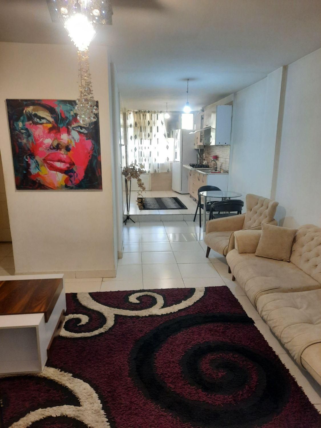 اجاره روزانه سوئیت آپارتمان مبله بسیار تمیز کرج|اجارهٔ کوتاه‌مدت آپارتمان و سوئیت|کرج, گوهردشت|دیوار