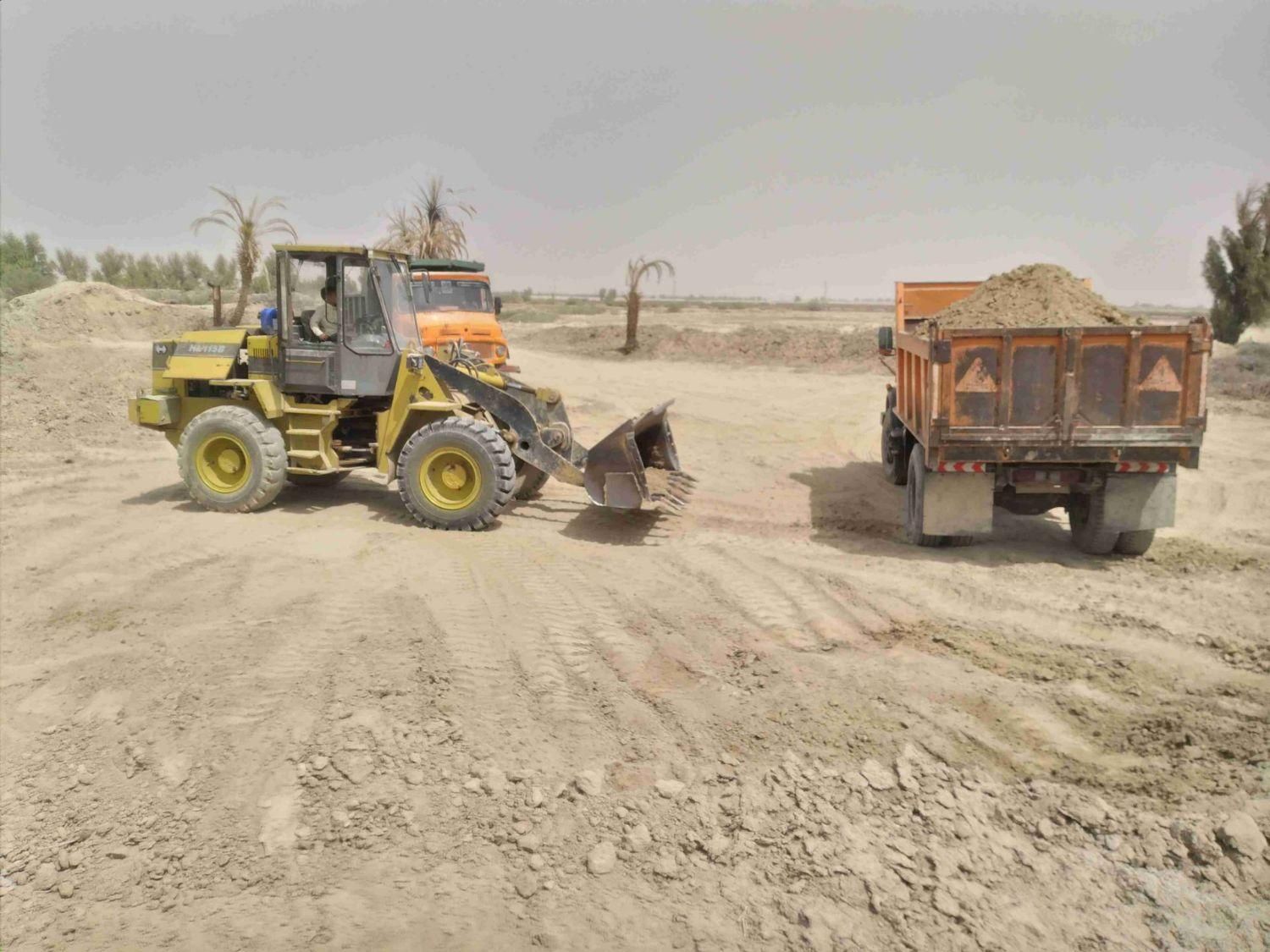 اجاره لودر وکمپرسی حمل خاک ریگ مل نخاله خاکبرداری|خدمات حمل و نقل|زابل, |دیوار