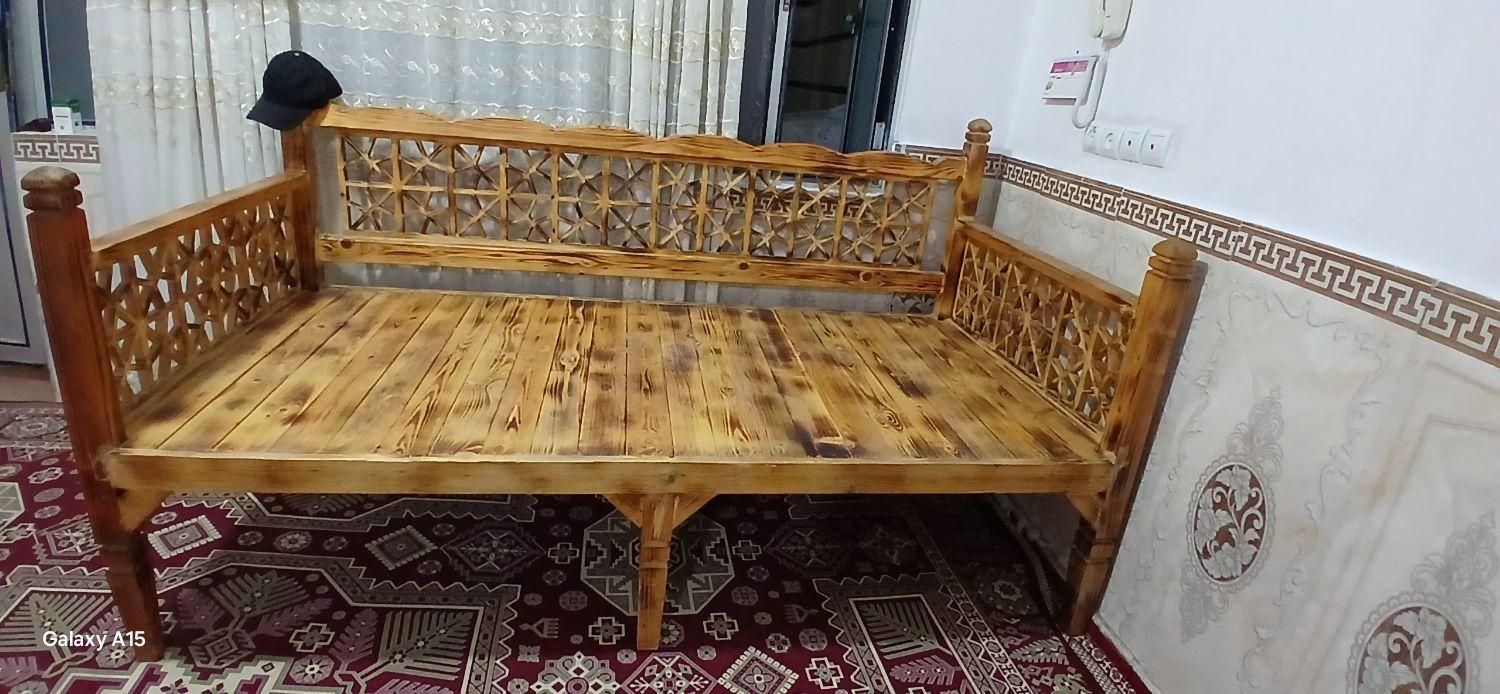 تخت سلطنتی|مبلمان خانگی و میز عسلی|شهریار, |دیوار