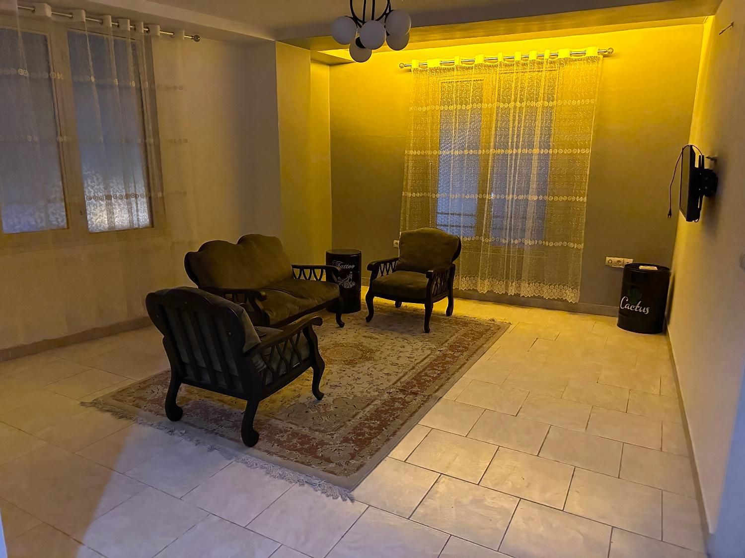 اجاره روزانه آپارتمان شیک وتمیز|اجارهٔ کوتاه‌مدت آپارتمان و سوئیت|کرج, فاز ۳ مهرشهر|دیوار