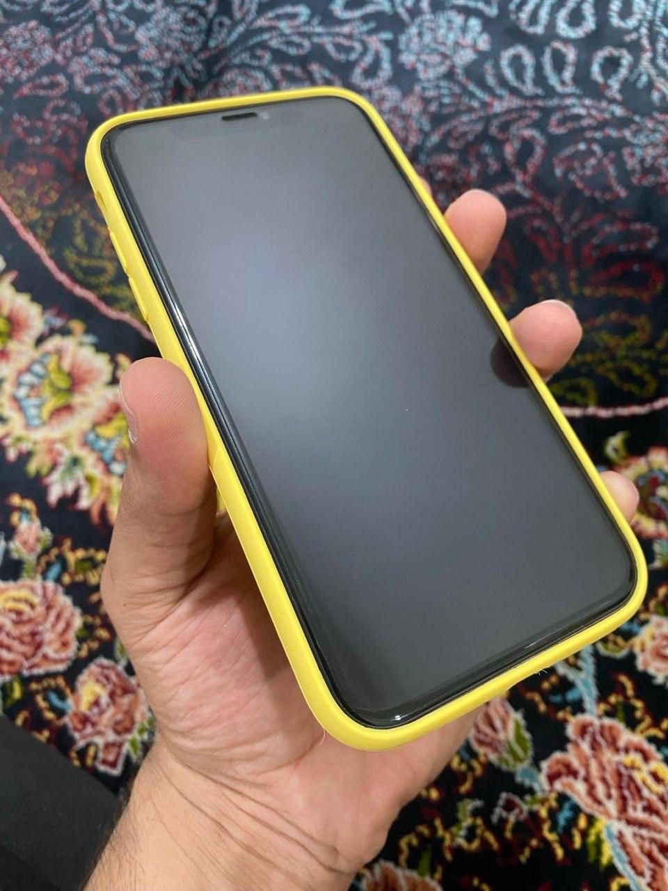 اپل iPhone 11 با حافظهٔ ۱۲۸ گیگابایت|موبایل|بندرعباس, |دیوار