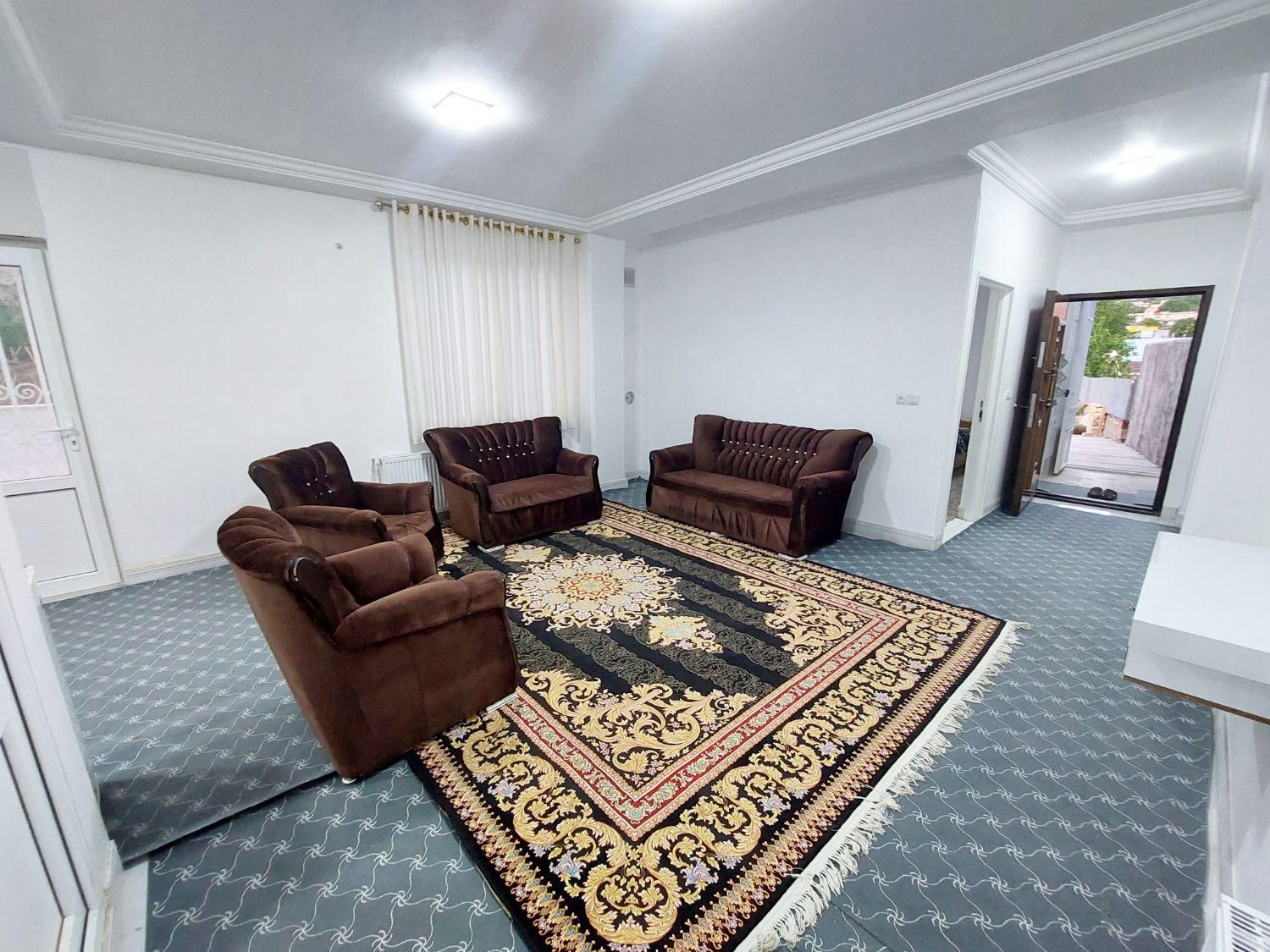 اجاره روزانه/هفتگی/ماهانه آپارتمان ۹۰ متری|اجارهٔ کوتاهمدت آپارتمان و سوئیت|سیسخت, |دیوار