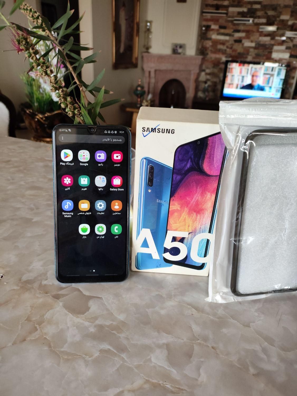 سامسونگ Galaxy A50 با حافظهٔ ۱۲۸ گیگابایت|موبایل|تهران, صادقیه|دیوار