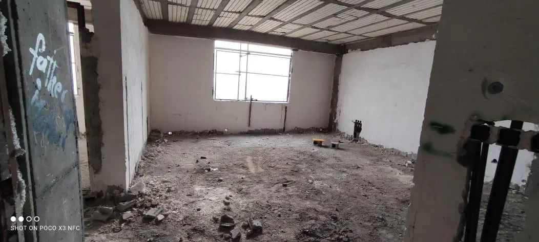 آپارتمان ۱۰۳ متری ۲ خوابه در فاز ۲ محله ۴ پاسداران|فروش آپارتمان|پردیس, فاز ۲|دیوار