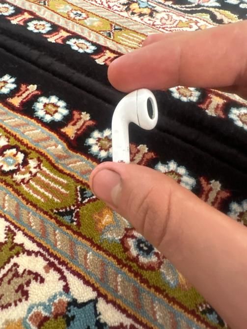 هندزفری سمت راست airpod 4 anc همراه نویز کنسلینگ|لوازم جانبی موبایل و تبلت|اصفهان, باغ دریاچه|دیوار