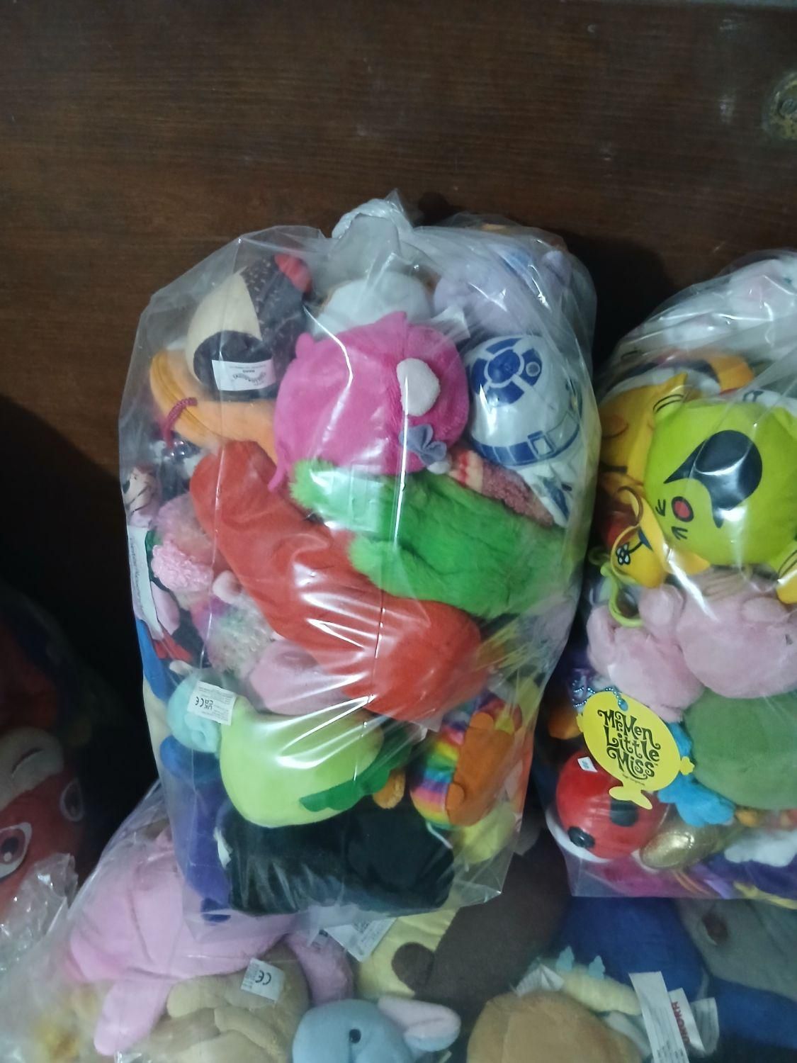 عروسک درجه یک|اسباب‌‌بازی|بندر گناوه, |دیوار