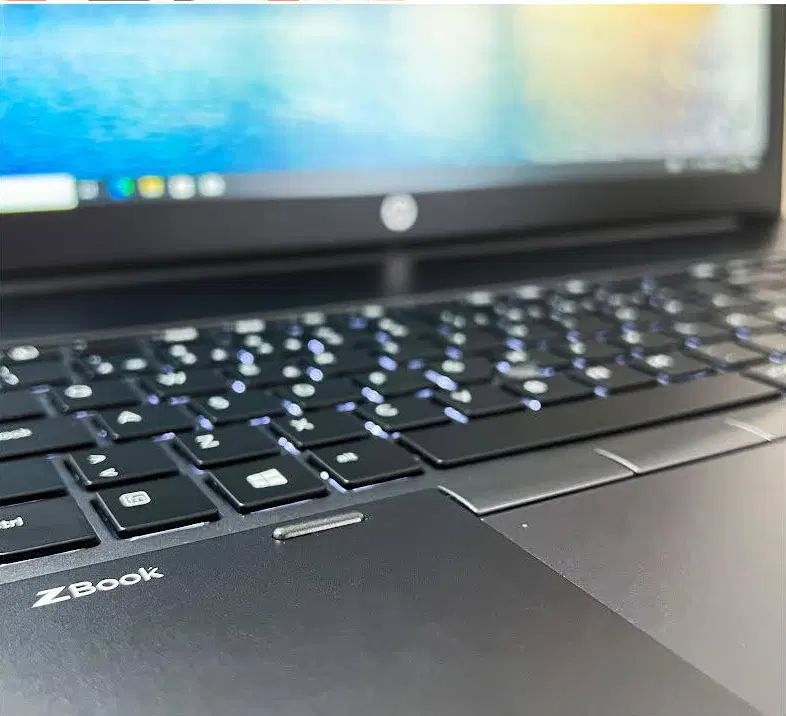 Hp Zbook غول چهار گیگ گرافیک|رایانه همراه|تهران, میدان ولیعصر|دیوار