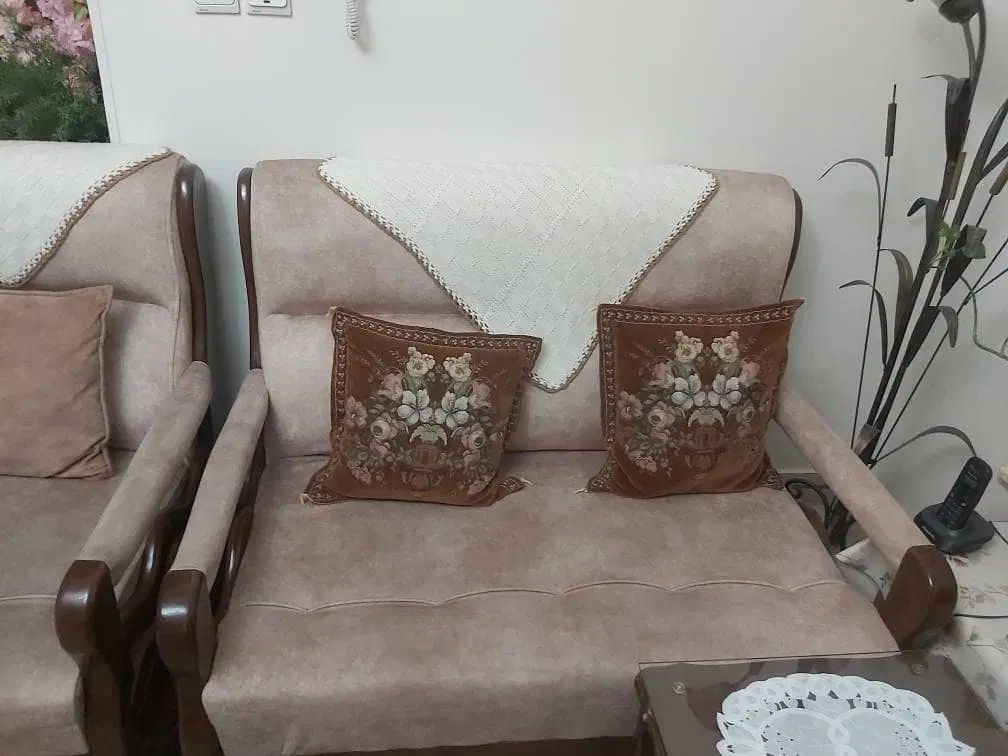 مبلمان ۷نفره|مبلمان خانگی و میز عسلی|تهران, حسین‌آباد|دیوار