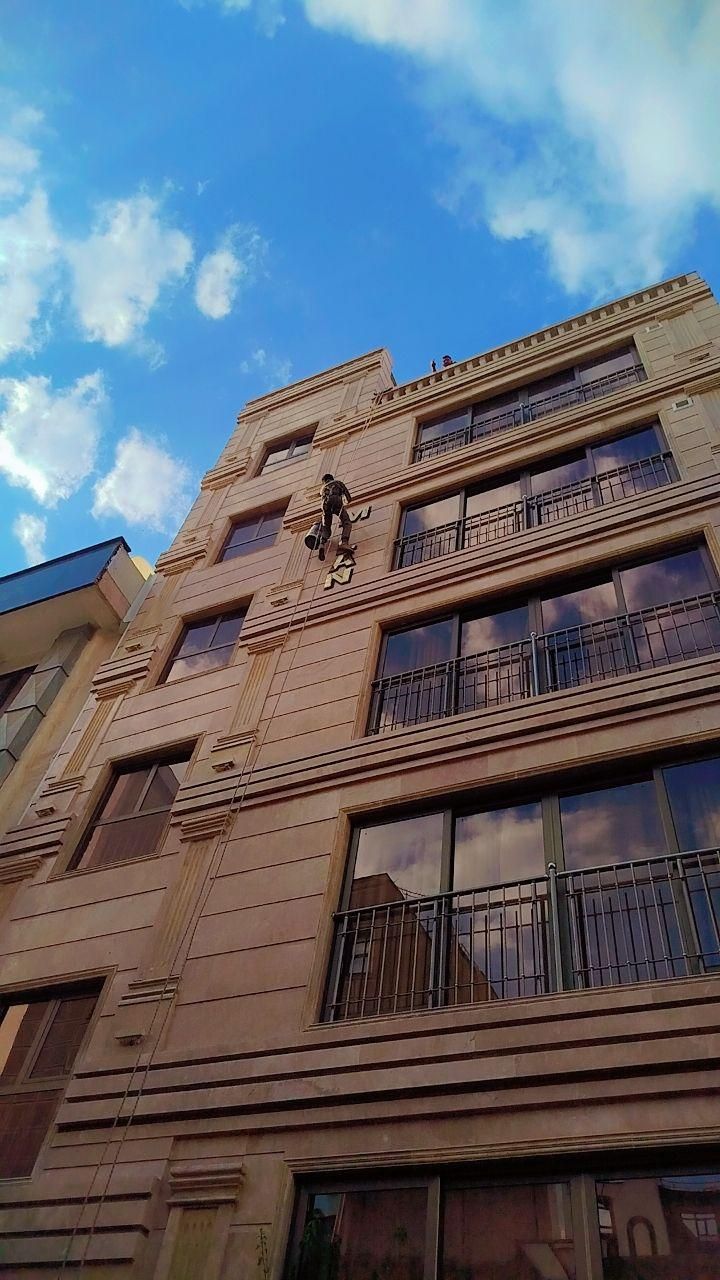 کار در ارتفاع نماشستشوعایق نانوکنتکس پیچ داربست|خدمات پیشه و مهارت|شیراز, زند|دیوار