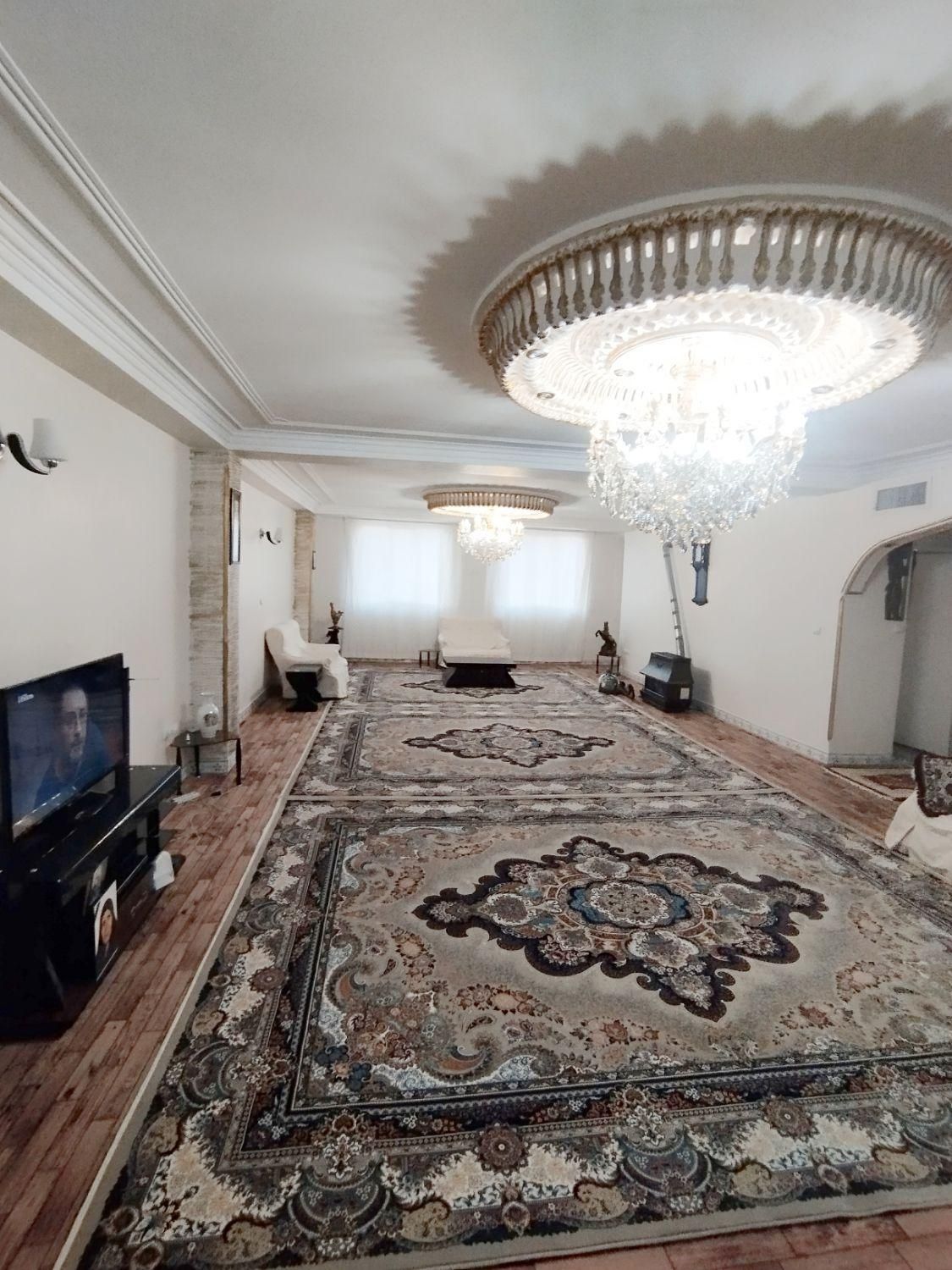 133متری روبه نما پارکینگ بدون مزاحم/خ اندیشه|فروش آپارتمان|محمدشهر, محمدشهر|دیوار