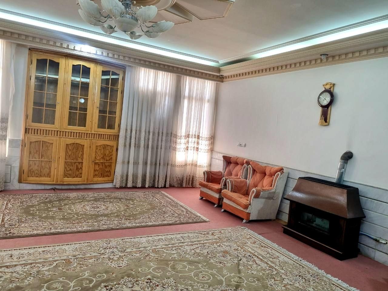 سوییت‌‌دربست‌باپارکینگ بزرگ‌‌ وکولرگازی‌‌‌مرکزشهر|اجارهٔ کوتاه‌مدت آپارتمان و سوئیت|کاشان, شمس آبادی|دیوار