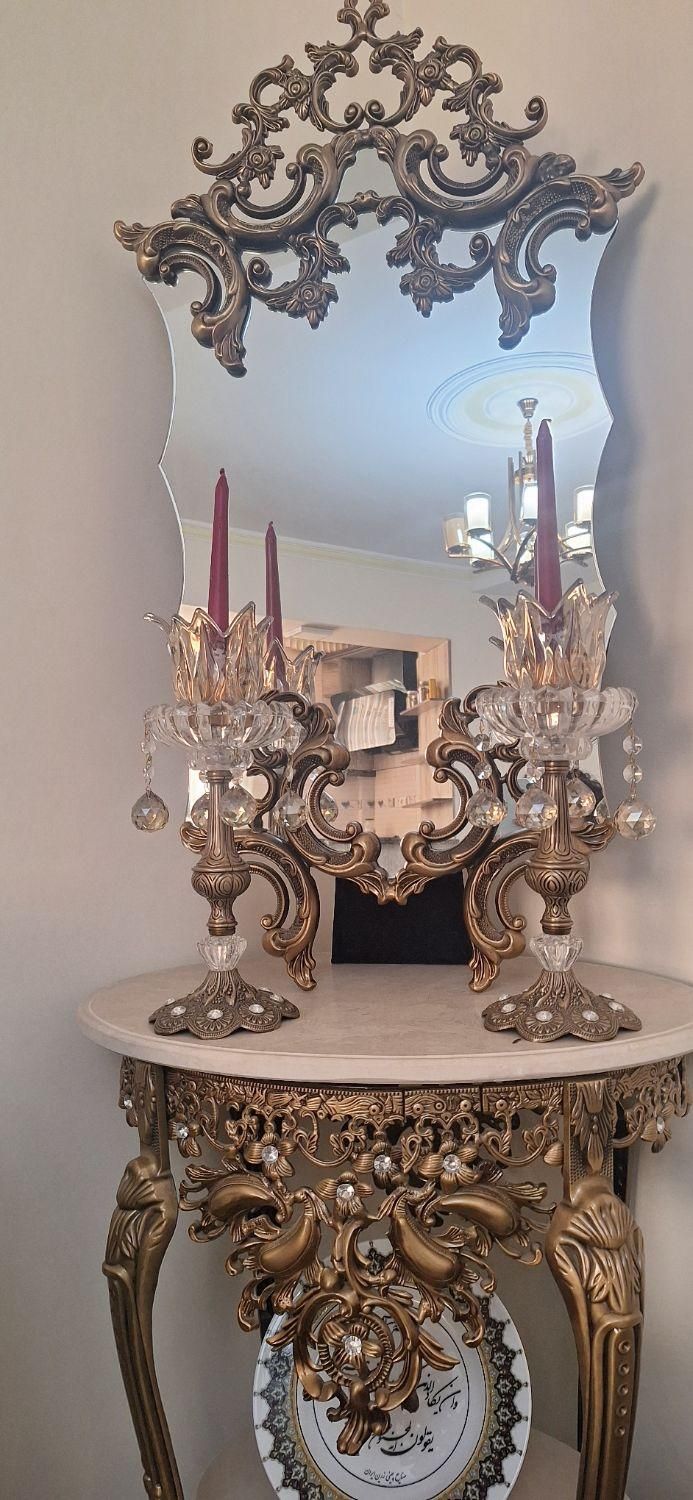 آینه و شمعدان برنزی نگین دار طرح تاج|صنایع دستی و سایر لوازم تزئینی|قدس, شهرقدس|دیوار