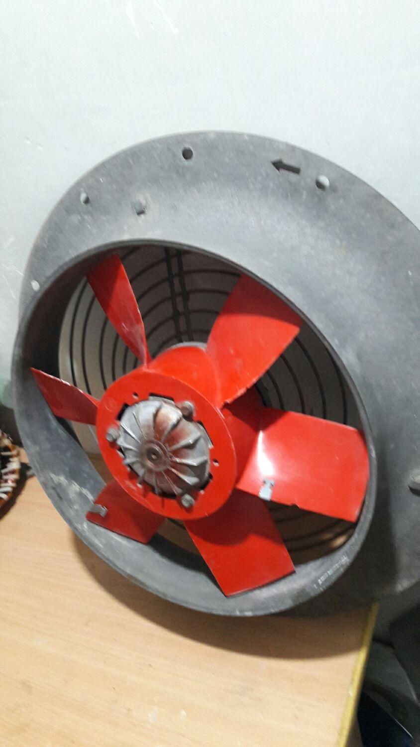 هواکش صنعتی آلمانی دهانه 32 دائم کار فن|پنکه و تصفیهکنندهٔ هوا|مشهد, امام رضا (ع)|دیوار