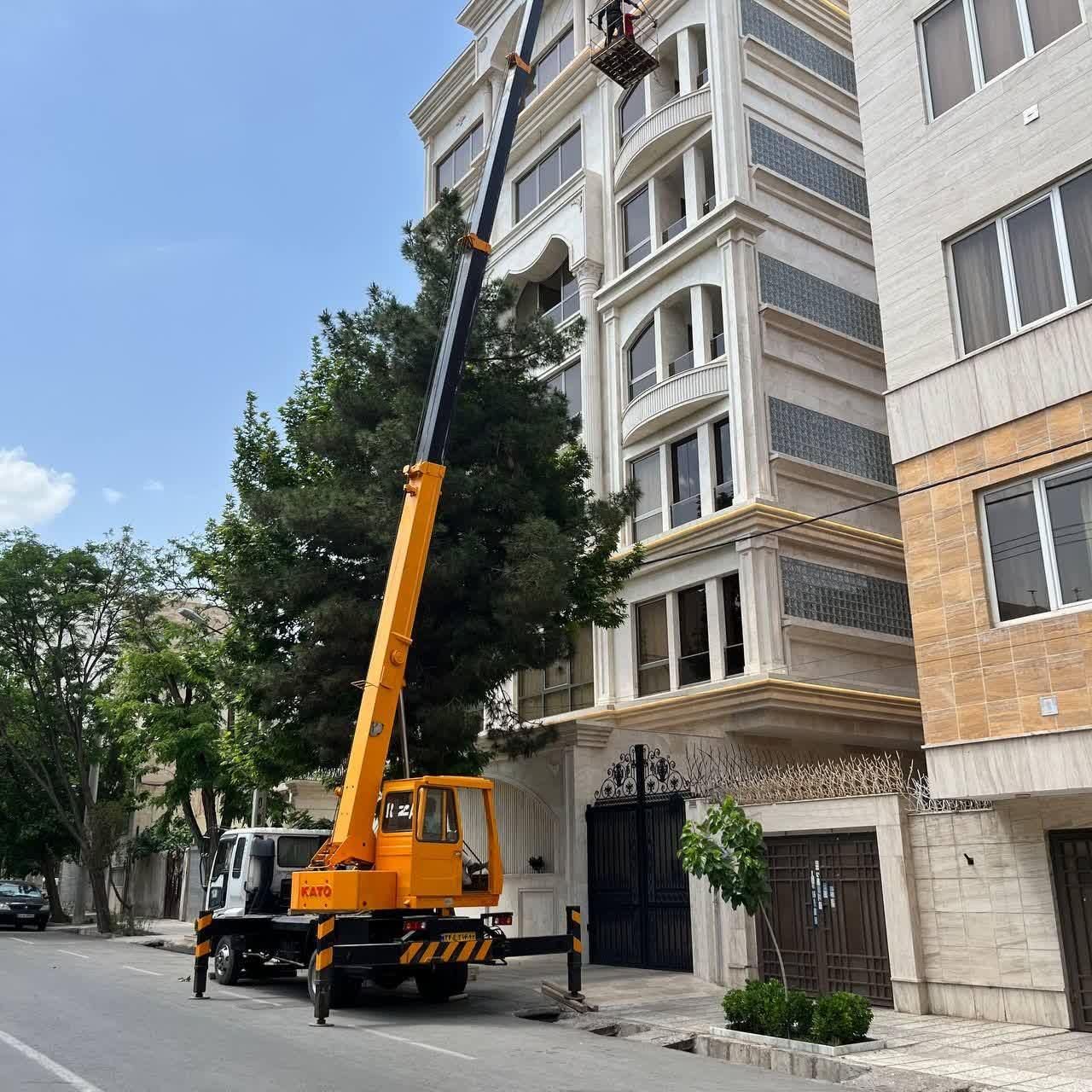 جرثقیل ۲۰ تن ۷ تن دکل بلند شبانه‌روز ی|خدمات حمل و نقل|مشهد, توس (بلوار توس)|دیوار