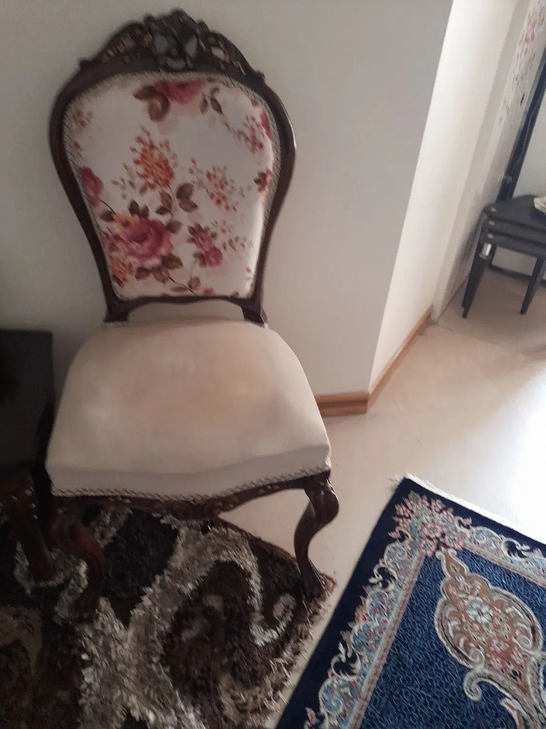 مبل ۹نفره چوب گردو|مبلمان خانگی و میز عسلی|تهران, ائمه اطهار|دیوار