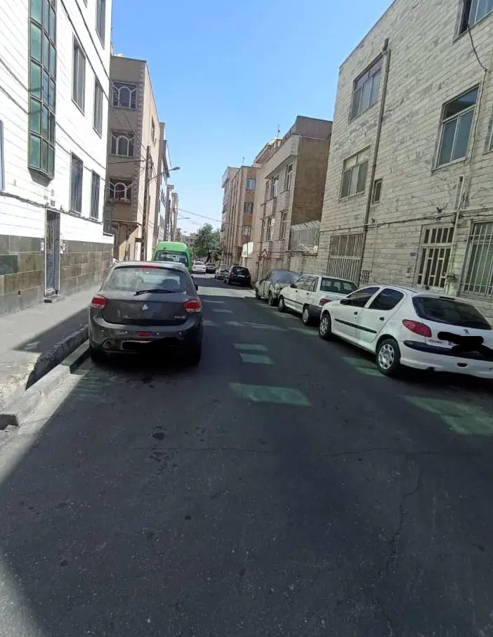 موقعیت اداری بر آزادی استاد معین ۹۰متر با آسانسور|فروش دفتر کار، اتاق اداری، مطب|تهران, استاد معین|دیوار