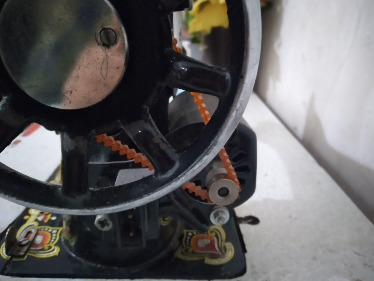 فروش چرخ خیاطی مارشال قدیمی کار کرده سالم|چرخ خیاطی و ریسندگی|اهواز, کوی طلاب|دیوار