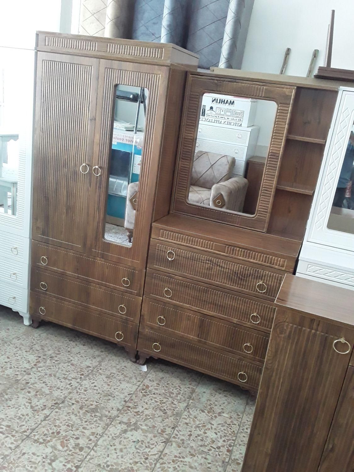 کمدلباس و درواراینه طرح جدید|جاکفشی، کمد، دراور|سبزوار, طبرسی (جعفرآباد)|دیوار