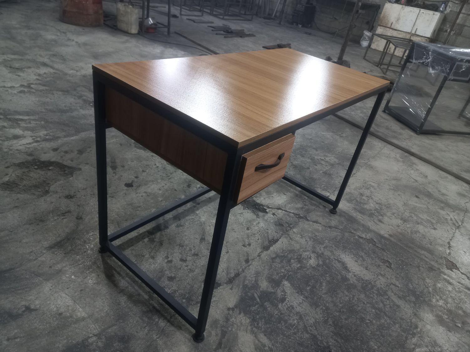 میز تحریر کامپیوتر کشو دار میز اداری کد ۱۲۲|میز تحریر و کامپیوتر|تهران, یافت آباد جنوبی|دیوار