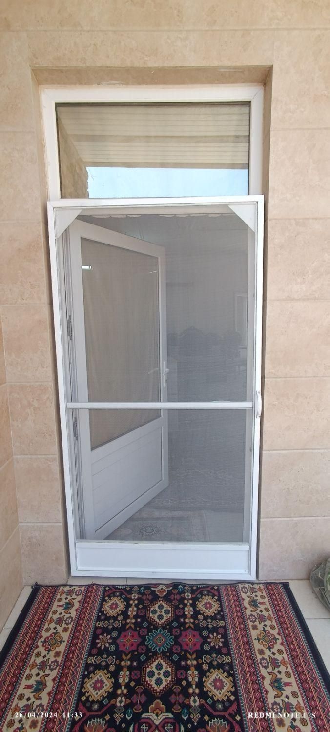 ساخت وتعمیر توری و درب و پنجره U PVC و الومینیوم|خدمات پیشه و مهارت|قم, پردیسان|دیوار