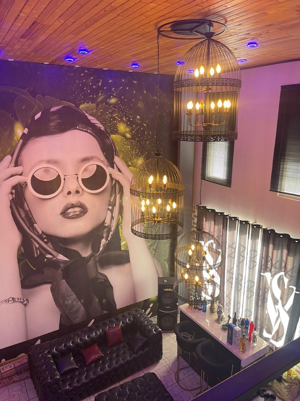 ویلاباغ ۵۰۰ زمین ۲۰۰ بنابدون مشابه در*اول مهراباد*|فروش خانه و ویلا|رودهن, |دیوار