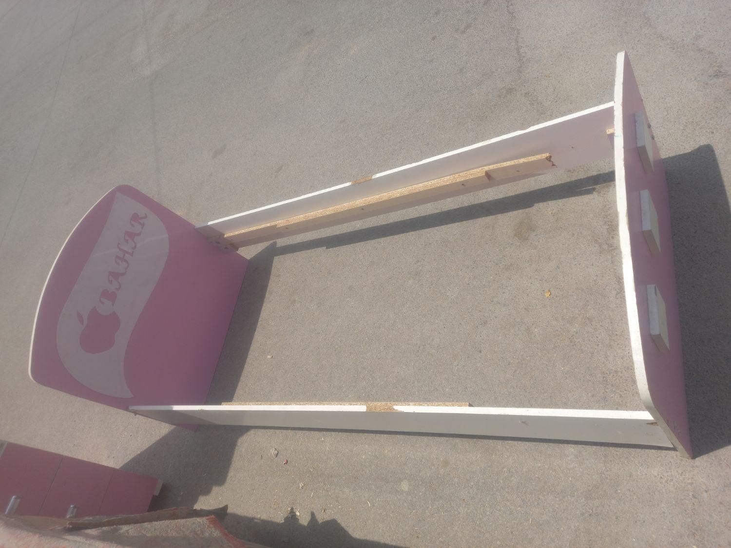 تخت وکمد بچه|اسباب و اثاث بچه|خمینیشهر, |دیوار