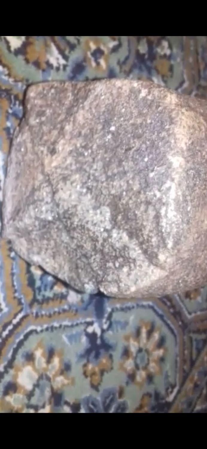 شهاب سنگ|کلکسیون اشیاء عتیقه|شیراز, دست خضر|دیوار