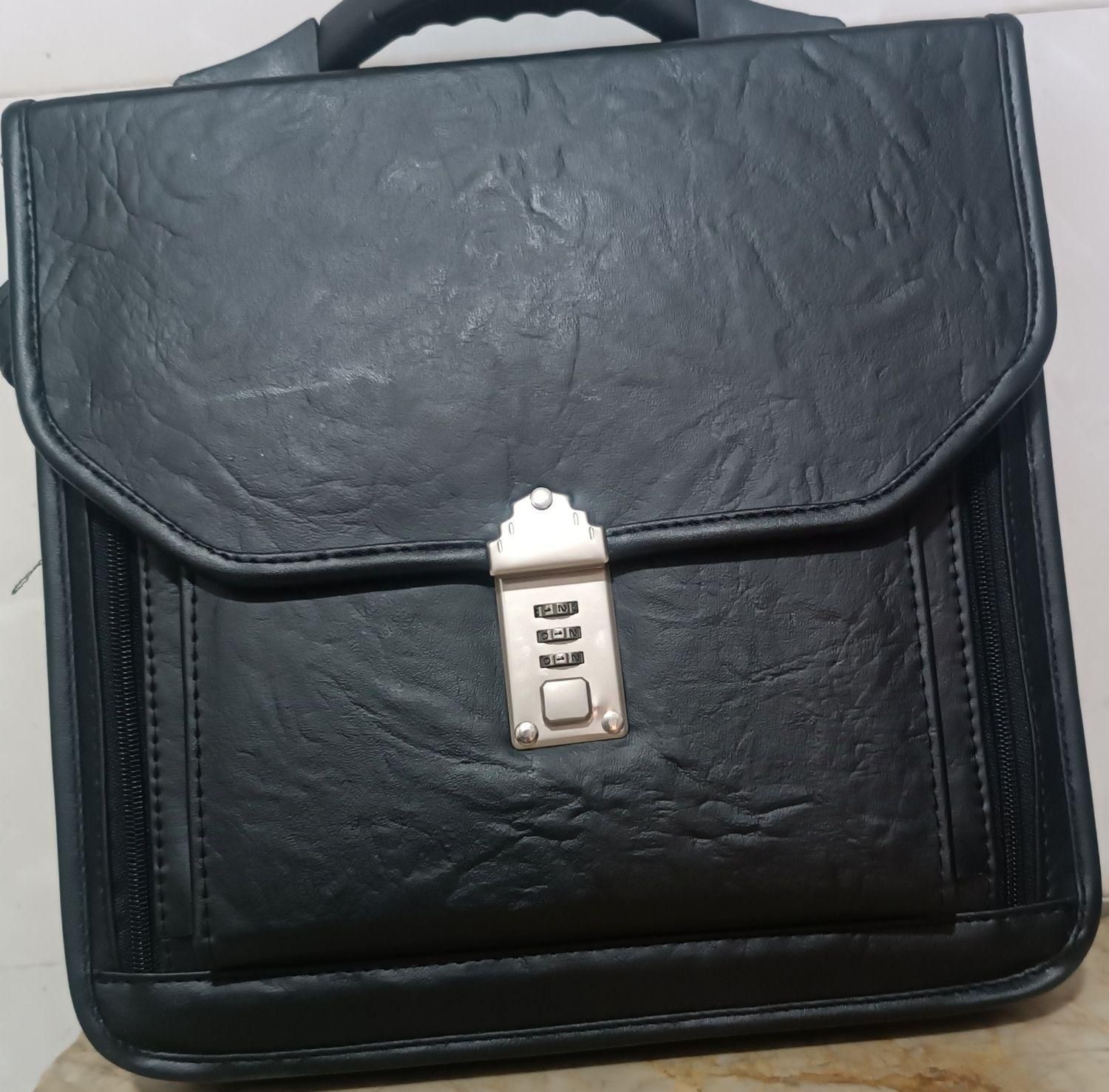 کیف اداری چرم|کیف، کفش، کمربند|سمنان, |دیوار