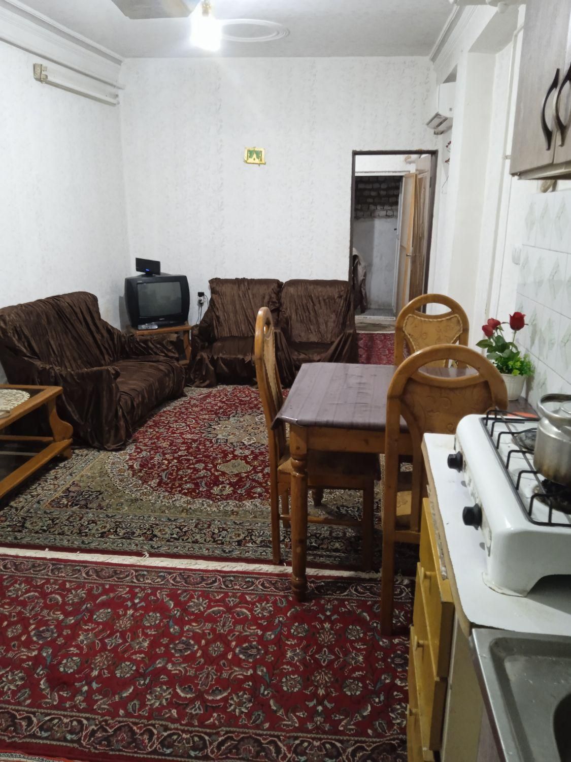 اجاره روزانه سوئیت دربست|اجارهٔ کوتاه‌مدت آپارتمان و سوئیت|رشت, معلولین|دیوار