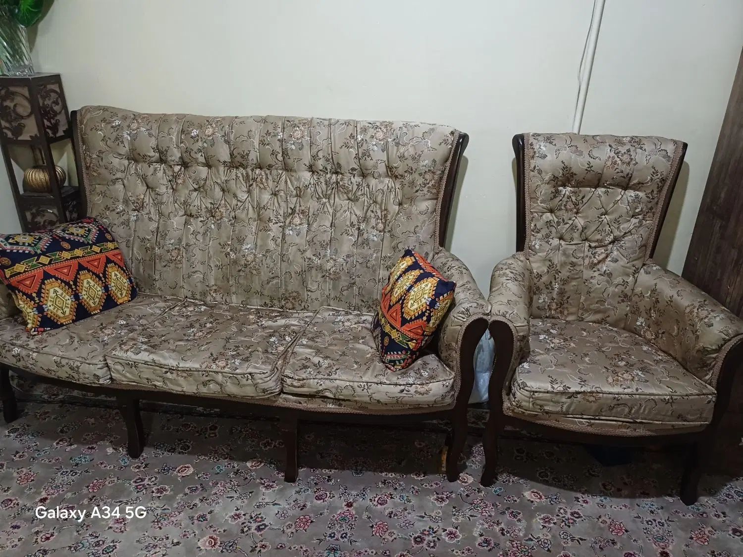 مبل مبلمان میز عسلی میز جلو مبلی صندلی مبل کلاسیک|مبلمان خانگی و میز عسلی|تهران, بیسیم|دیوار