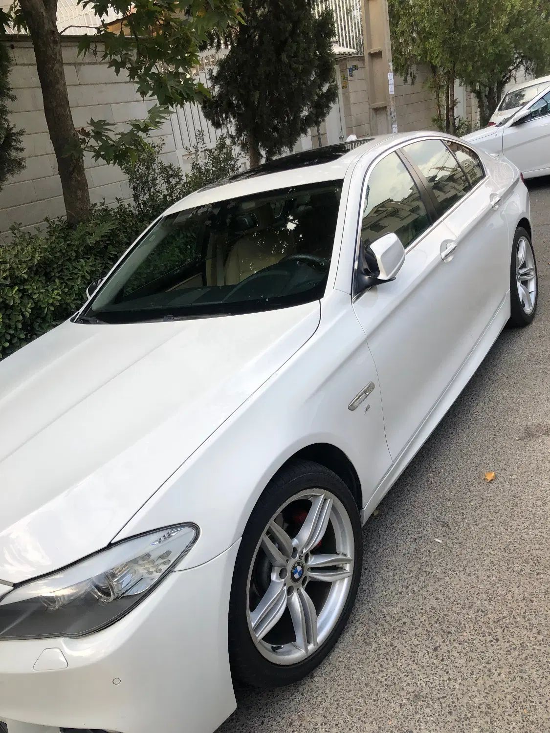اجاره bmw f10|خودرو اجاره‌ای|تهران, جنت‌آباد جنوبی|دیوار