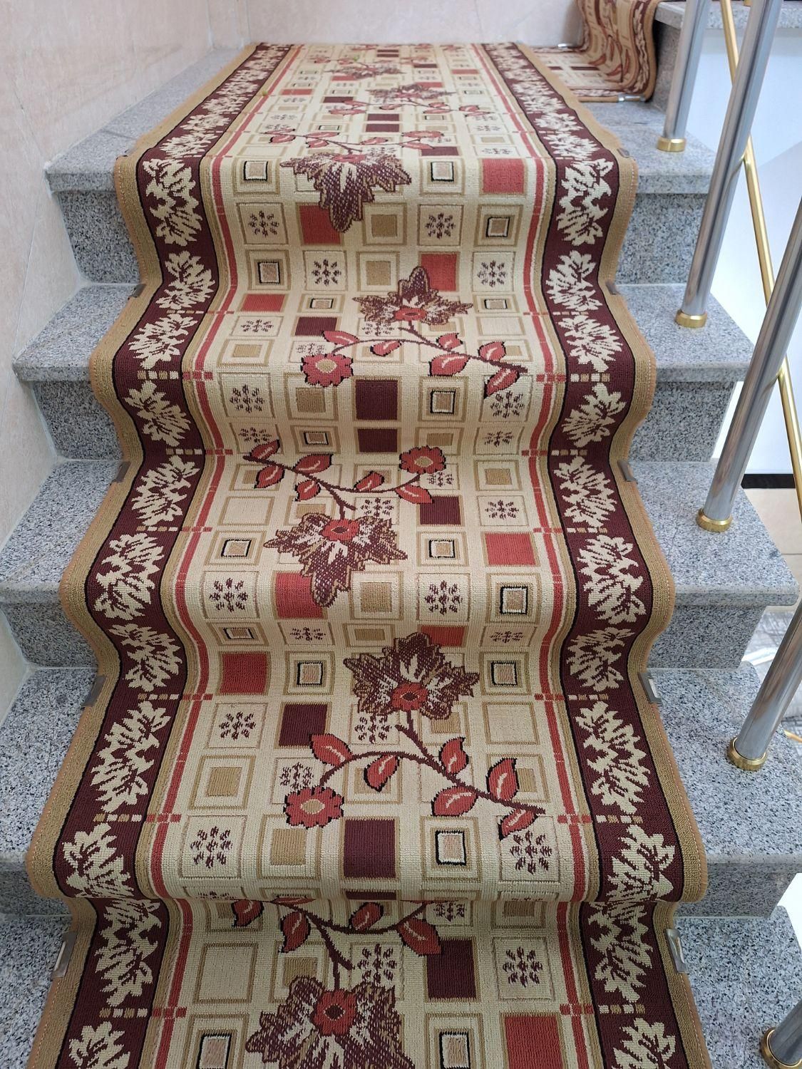 گلیم رو پله در حد نو|گلیم، جاجیم، گبه|قروه, |دیوار