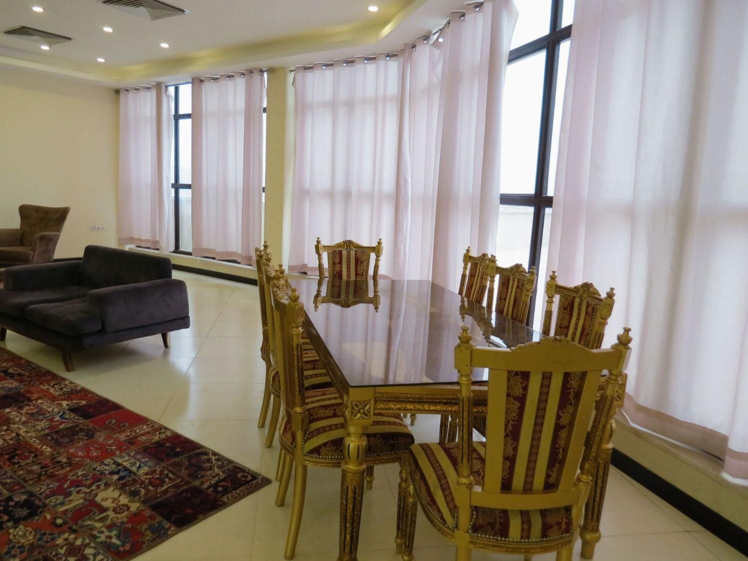 آپارتمان روزانه|اجارهٔ کوتاه‌مدت آپارتمان و سوئیت|کرمان, |دیوار